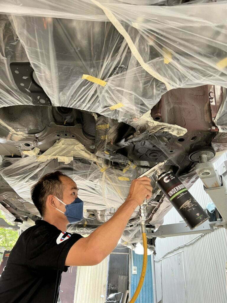 phu gam o to mau do viet nam car care 1