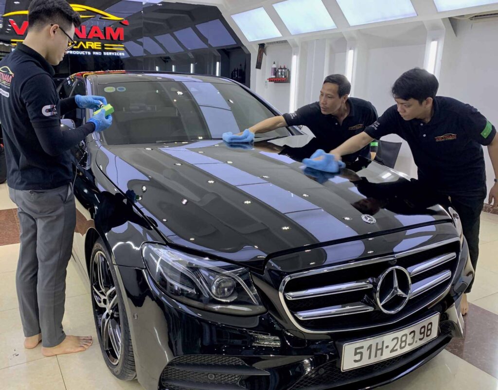 ky thuat vien detailing dang phu ceramic viet nam car care 1