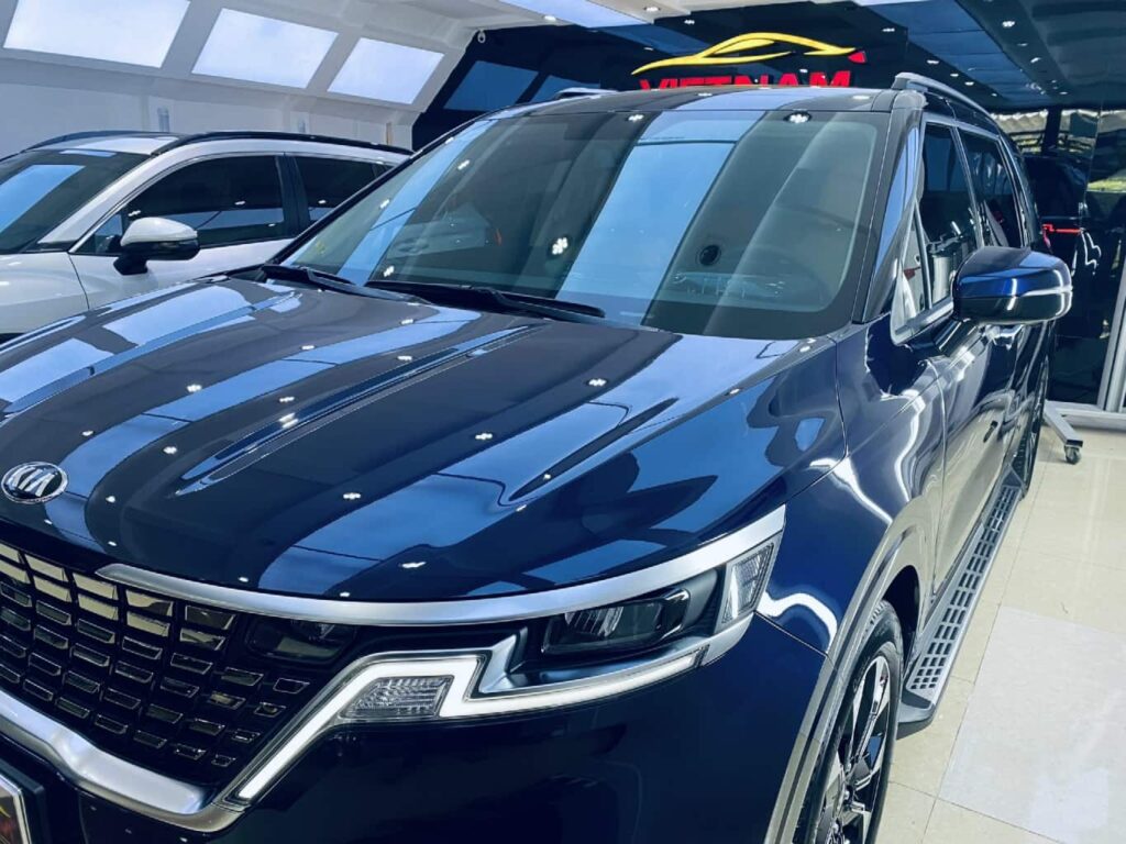 rua xe o to truoc khi phu ceramic viet nam car care