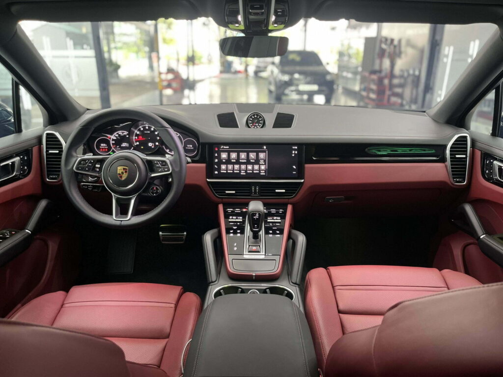 cham soc xe ve sinh noi that xe o to viet nam car care 3