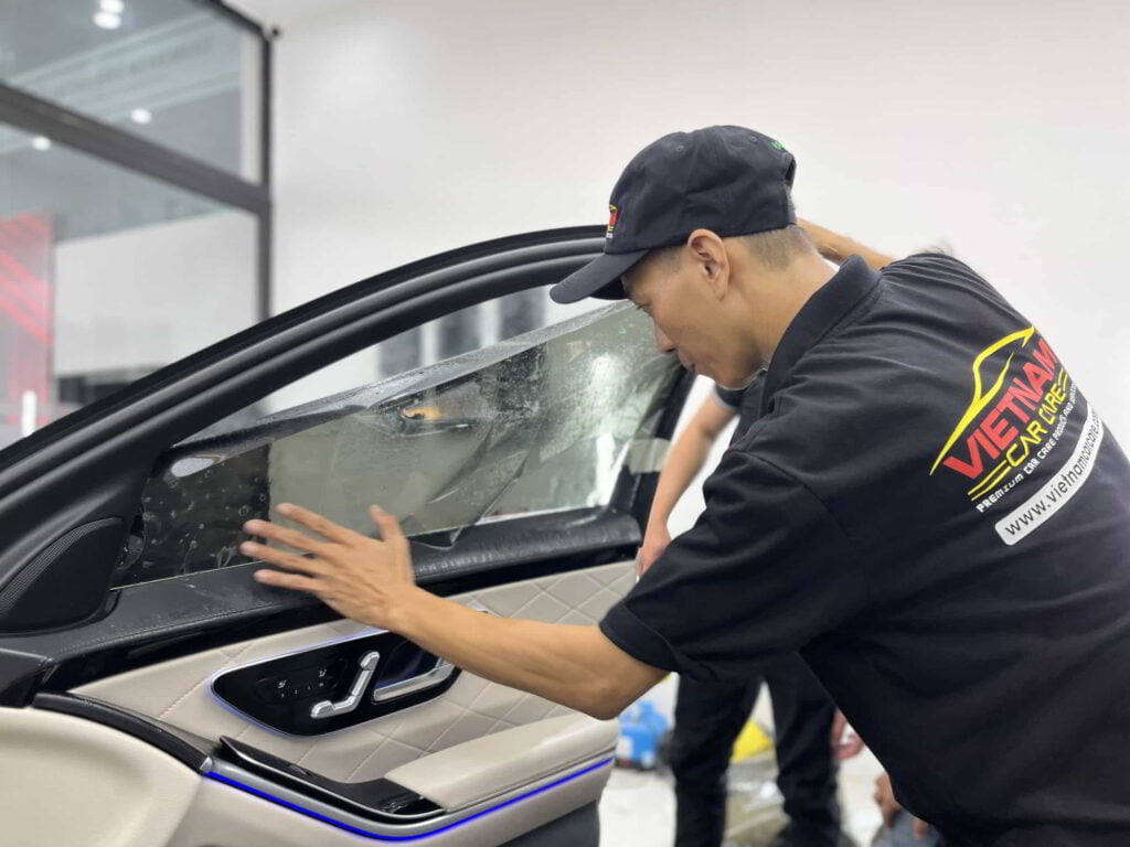 dan phim cach nhiet o to viet nam car care 14