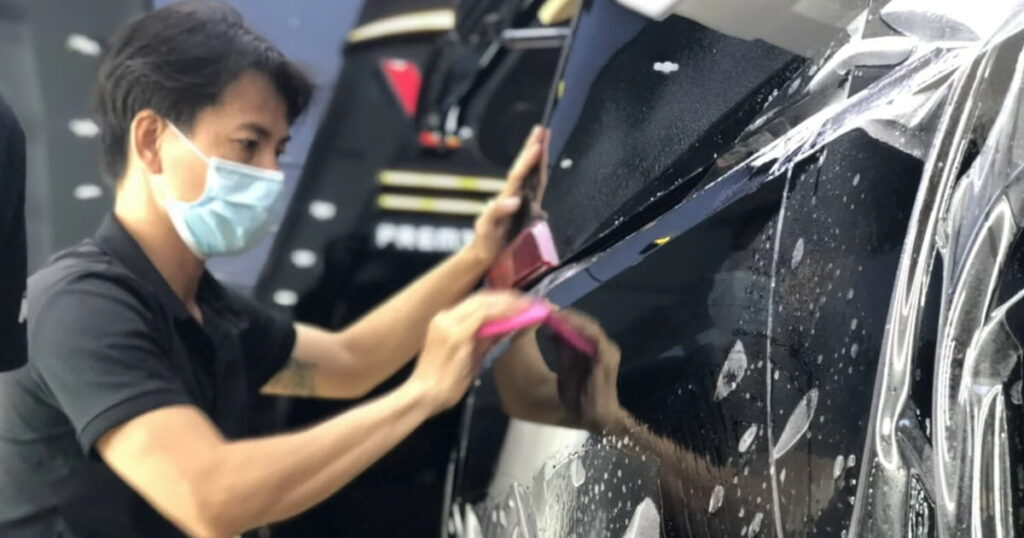 Dán PPF ô tô là giải pháp bảo vệ sơn hiệu quả nhất hiện nay.