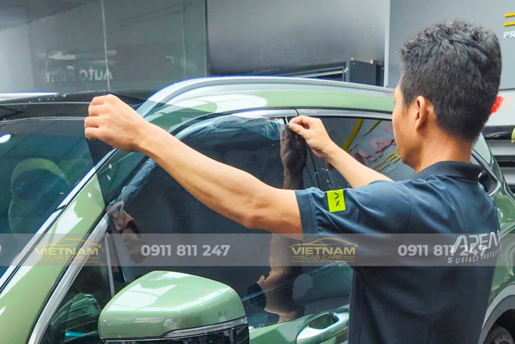 Dán phim cách nhiệt Apeax (top 5 phim cách nhiệt Mỹ tốt nhất hiện nay).