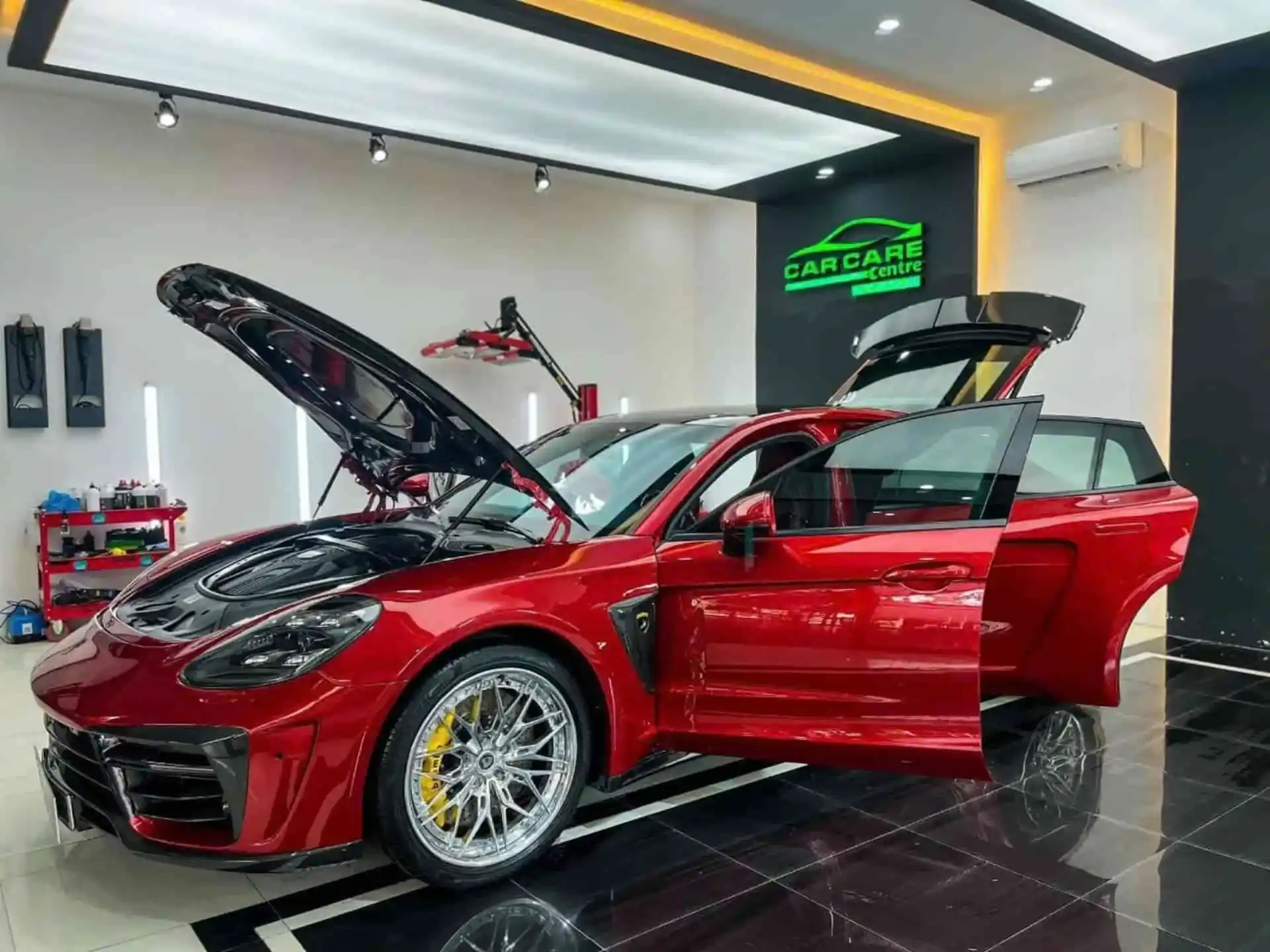 Ưu điểm của việc dán PPF ô tô riêng lẻ từng bộ phận.